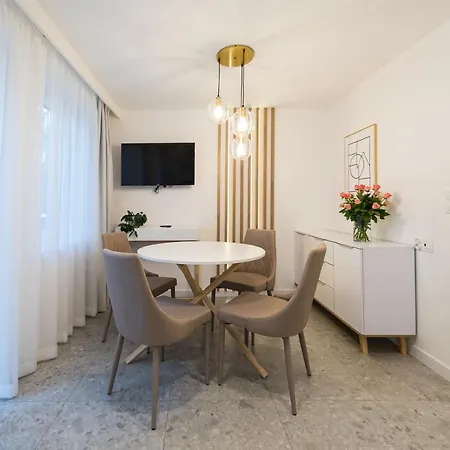 Resort Centrum Rekreacji I Rehabilitacji Jubilat Sp.zo.o Weichsel