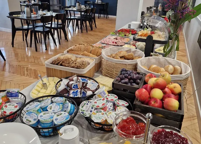 Centrum Rekreacji I Rehabilitacji Jubilat Sp.zo.o Ośrodek wypoczynkowy *