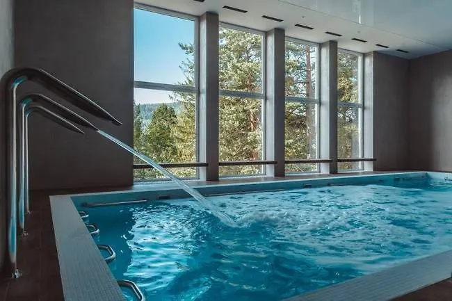 Centrum Rekreacji I Rehabilitacji Jubilat Sp.zo.o Ośrodek wypoczynkowy *