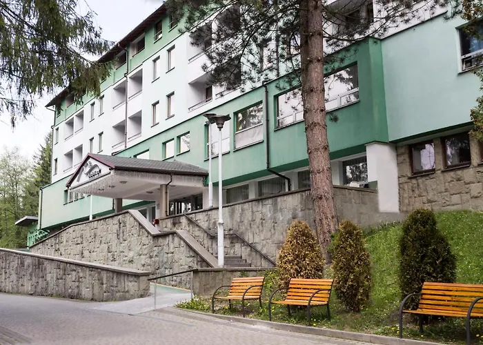 Resort Centrum Rekreacji I Rehabilitacji Jubilat Sp.zo.o *